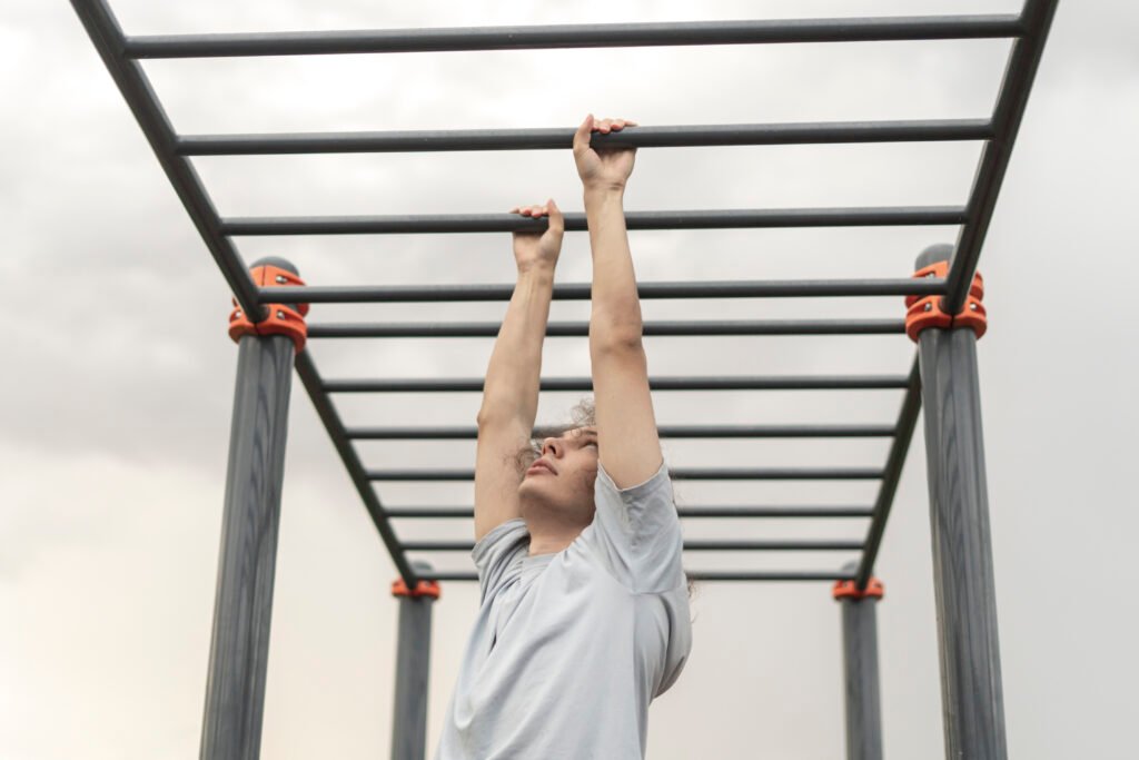 Outdoor Monkey Bar Fitness Exercise, Arm Muscle Training, Ladder Climbing