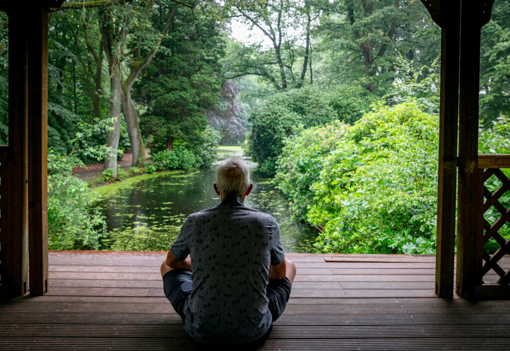 Meditation in nature promotes mental health and clarity.